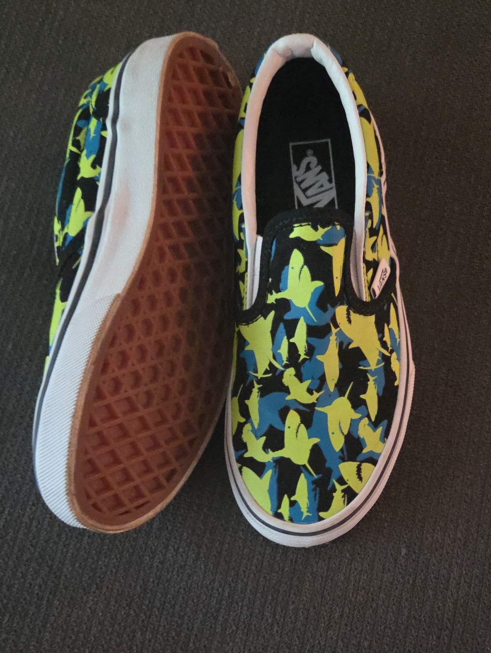 Vans Kids Slip-On Shark Print Sneakers - Black, Yellow & Blue